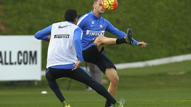 Inter, contro la Roma rientra Murillo