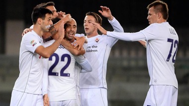 Serie A, Verona-Fiorentina 0-2; Frosinone-Carpi 2-1; Torino_Genoa 3-3