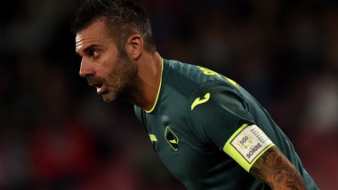 Sorrentino ai tifosi: «Aiutateci anche voi»