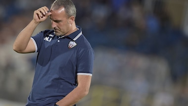 Ascoli, ufficiale. Petrone non è più l'allenatore