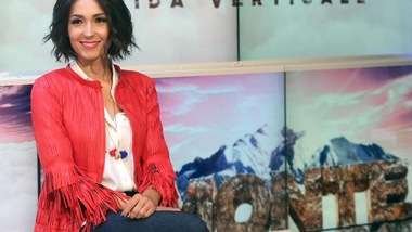 Caterina Balivo sexy alla presentazione di Monte Bianco