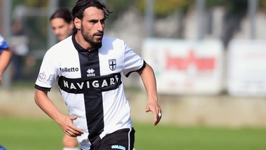 Il Parma chiude in nove: pari al Cabassi di Carpi