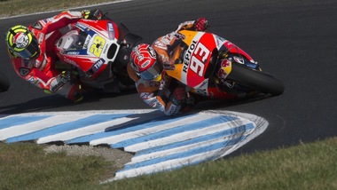 MotoGp, Iannone: «Situazione imbarazzante, Rossi meritava il titolo»