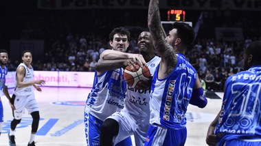 Colpo di coda Virtus, Sassari perde ancora