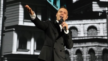 Tiziano Ferro torna live nei palazzetti