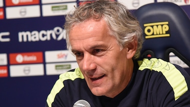 Serie A, Donadoni: «Destro c'è. Stimolante con la Roma»