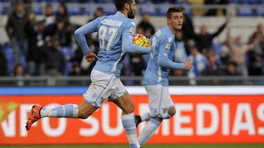 Serie A, Lazio-Palermo 1-1. Kalinic salva la Fiorentina
