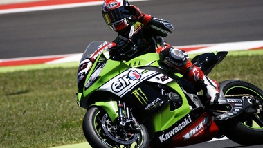 Sbk Kawasaki, Rea: «Potrei gareggiare anche domani»