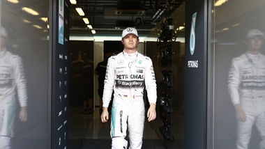 F1 Abu Dhabi: Rosberg ancora in pole, Raikkonen terzo