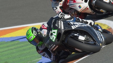 MotoGp, Laverty operato al braccio destro