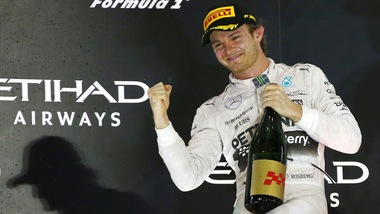 F1, Rosberg: «Pericolo Ferrari, penso già al 2016»