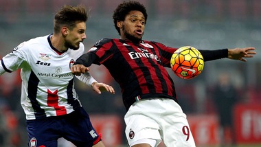 Diretta Milan-Crotone 3-1, la chiude Niang: segui la partita Live