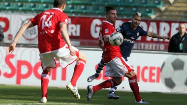 Serie B Bari, basta Sabelli. Perugia al tappeto