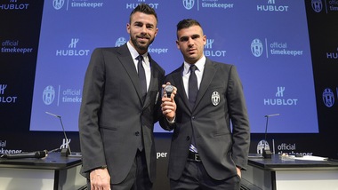 Presentato a Torino il Big Bang Unico Bi-Retrograde Juventus di Hublot