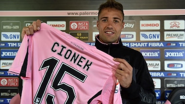 Palermo, primo giorno di Cionek in rosanero