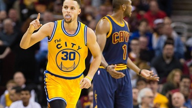 Curry e Warriors, merchandising alle stelle