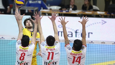 Molfetta spegne le ambizioni di Verona. Volano Modena e Civitanova