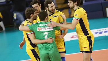 Modena, Civitanova e Trento prime. Sorpresa Dinamo Mosca subito out