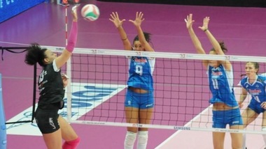 Volley: A1 Femminile, Modena super, Club Italia travolto