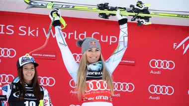 Sci, Lindsey Vonn trionfa nella discesa a Garmisch