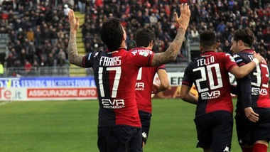 Serie B, Cagliari-Entella 1-0: sardi di nuovo in testa