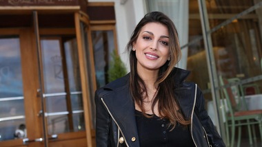 Cristina Buccino con il chiodo a Sanremo