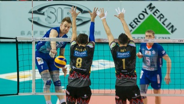 Ivan Zaytsev trascina la Dinamo Mosca al successo per 3-0 sulla Sir