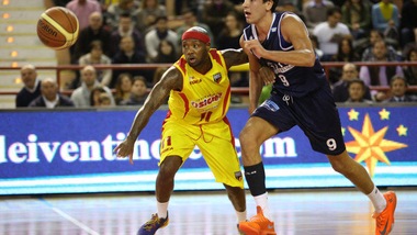 Basket Serie A, Virtus ai ripari con Collins