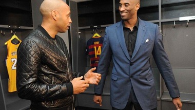 Bryant incontra Thierry Henry: "Che Finale, nel 2010..."