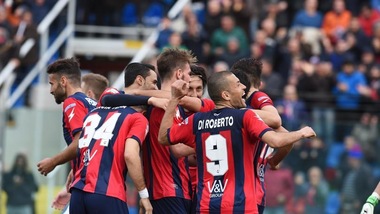 Serie B, Crotone-Ascoli 2-0: super Palladino