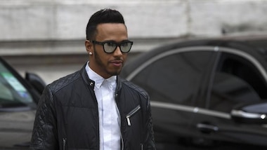 Hamilton, look da star alle sfilate di Parigi