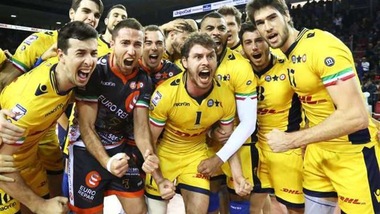 Pallavolo - SuperLega, via ai play off al veleno