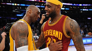 Basket NBA, nell'ultima sfida LeBron batte Kobe