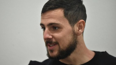 Serie A Bologna, frattura Destro: fuori almeno un mese