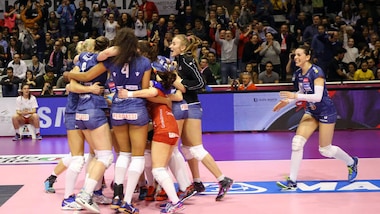 Foppapedretti Bergamo, il sapore dell'impresa! 3-2 alla Pomì tricolore