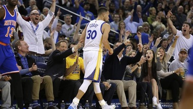 Curry stende i Clippers, Leonard esalta gli Spurs