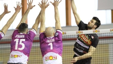 Volley: A2 Maschile, al termine della regular season Vibo è prima