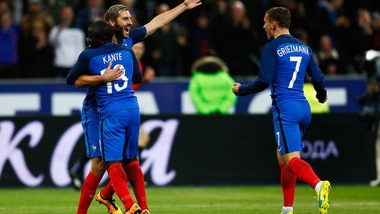 Euro 2016, Francia-Russia 4-2: in gol Kante-Gignac-Payet-Coman