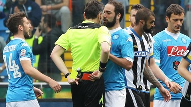 Corriere dello Sport-Stadio in edicola: Napoli, vogliono stangare Higuain!