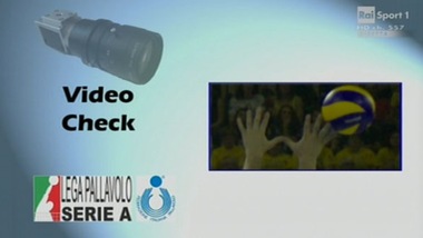 Semifinali play off con Video Chek per i tocchi a muro