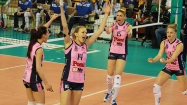 Volley: Fantastica Pomì, batte la Dinamo e vola in finale