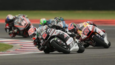 Moto2 Austin: Rins in pole, che botta Vazquez