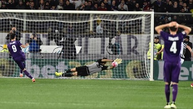 Serie A, Fiorentina-Juventus 1-2: super Buffon, le mani sullo scudetto