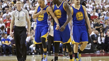 Steph Curry is back, Blazers ko all'overtime