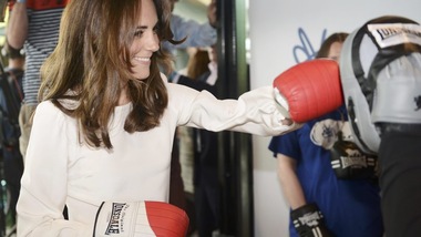 Kate Middleton indossa i guantoni da boxe