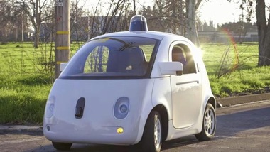 Guida autonoma, Google assume piloti per (non) guidare