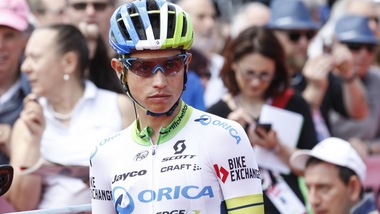 Ciclismo, Giro d'Italia: Chaves arriva prima di tutti in vetta