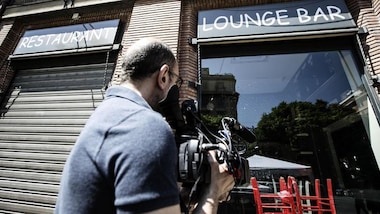 Coppa Italia, il bar dove sono stati accoltellati di due tifosi