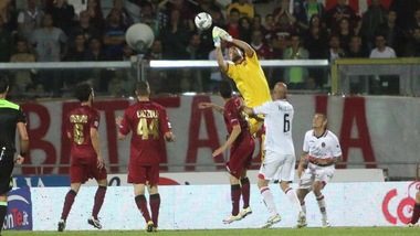 Serie B il Livorno continuerà ad allenarsi