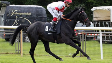 Tanti stranieri in arrivo a San Siro